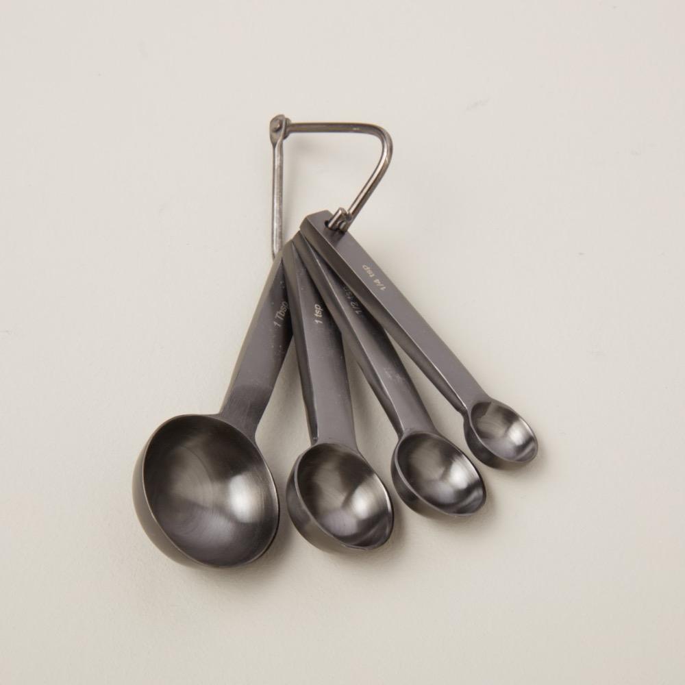 Onyx Measuring Spoons, Set of 4