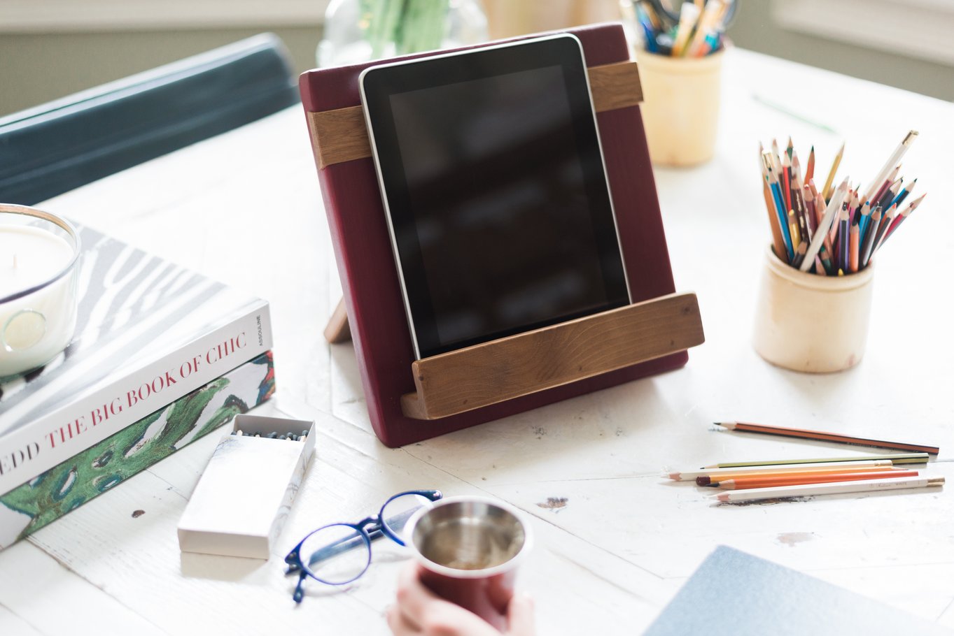 Merlot Mod iPad / Cookbook Holder